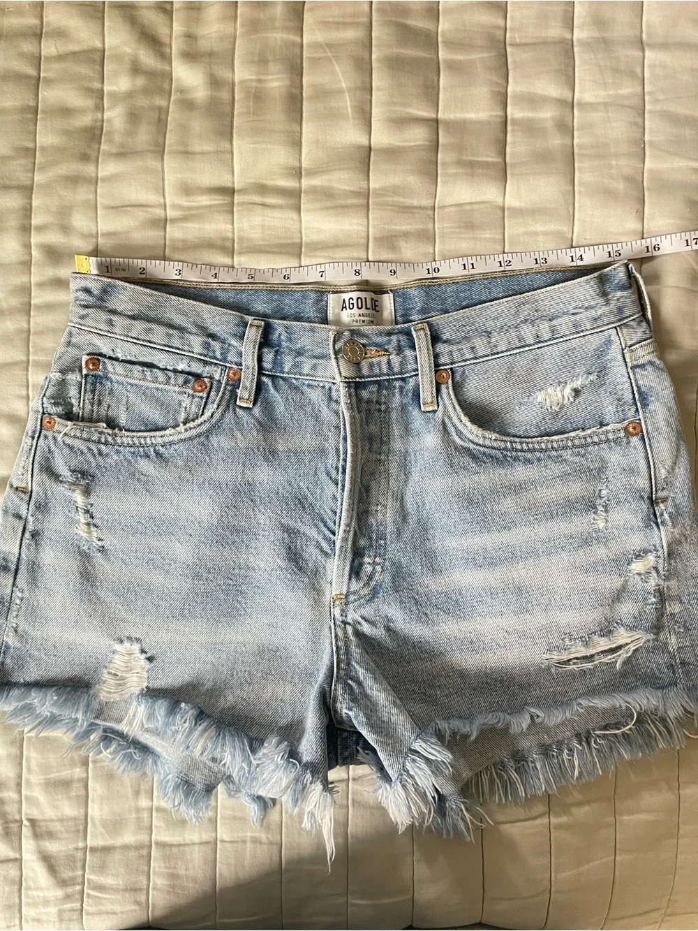 Agolde Light Wash High-Rise Distressed Denim Cutoff Shorts - Picture 7 of 7